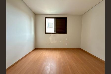 Apartamento à venda com 85m², 3 quartos e 3 vagas