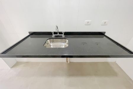 Casa de condomínio à venda com 52m², 2 quartos e 1 vaga Casa de condomínio à venda com 52m², 2 quartos e 1 vagaCozinha e Área de Serviço