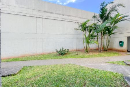 Vista de casa de condomínio à venda com 2 quartos, 52m² em São Pedro, Osasco