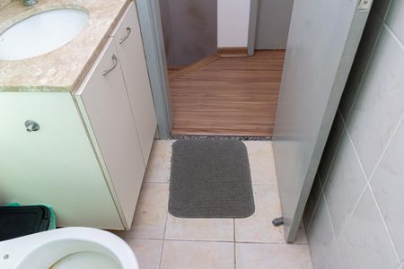 Casa de condomínio para alugar com 71m², 2 quartos e 1 vaga Casa de condomínio para alugar com 71m², 2 quartos e 1 vagaBanheiro 1