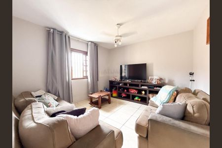 Casa à venda com 4 quartos, 300m² em Vila Missionaria, São Paulo