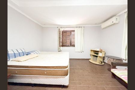 Casa à venda com 4 quartos, 300m² em Vila Missionaria, São Paulo