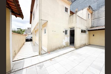 Casa à venda com 300m², 4 quartos e 2 vagas