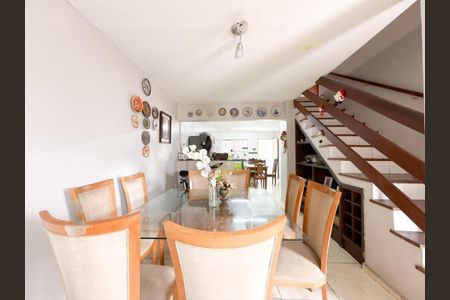 Casa à venda com 4 quartos, 300m² em Vila Missionaria, São Paulo