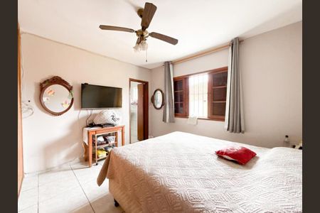 Casa à venda com 4 quartos, 300m² em Vila Missionaria, São Paulo