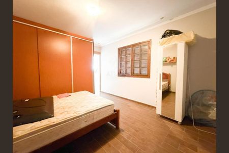 Casa à venda com 4 quartos, 300m² em Vila Missionaria, São Paulo