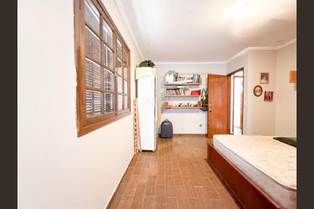 Casa à venda com 4 quartos, 300m² em Vila Missionaria, São Paulo