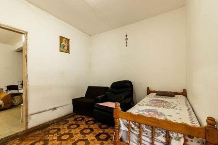 Casa à venda com 4 quartos, 278m² em Vila Dalila, São Paulo