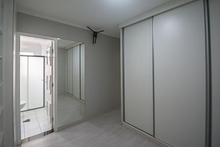 Apartamento à venda com 90m², 4 quartos e 2 vagasQuarto Suíte