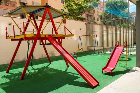 Apartamento para alugar com 78m², 2 quartos e sem vagaÁrea comum - Playground