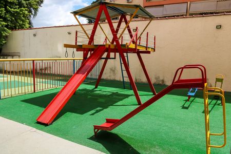 Apartamento para alugar com 78m², 2 quartos e sem vagaÁrea comum - Playground