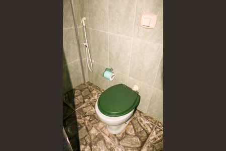 Apartamento para alugar com 78m², 2 quartos e sem vagaBanheiro