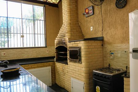 Apartamento para alugar com 78m², 2 quartos e sem vagaÁrea comum - Churrasqueira