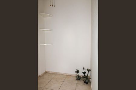 Apartamento para alugar com 78m², 2 quartos e sem vagaQuarto de Serviço