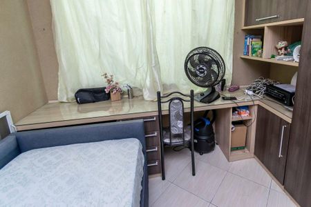 Apartamento à venda com 156m², 2 quartos e 1 vagaQuarto 1 - Mesa de escritório