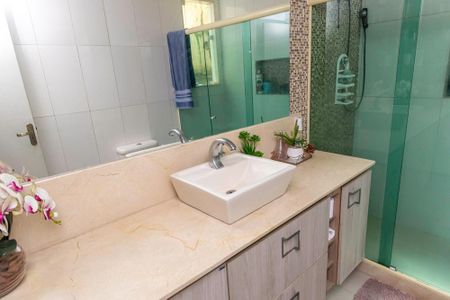 Apartamento à venda com 156m², 2 quartos e 1 vagaBanheiro Social