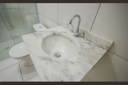 Apartamento para alugar com 36m², 2 quartos e sem vagaBanheiro