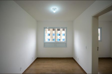 Sala de apartamento para alugar com 2 quartos, 36m² em Jardim Bandeirantes, São Paulo