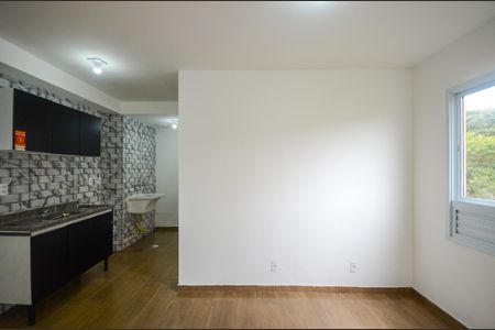 Sala de apartamento para alugar com 2 quartos, 36m² em Jardim Bandeirantes, São Paulo