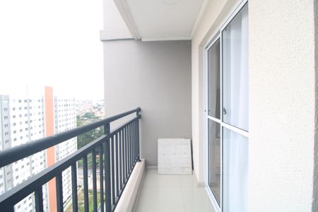 Sacada de apartamento para alugar com 2 quartos, 40m² em Usina Piratininga, São Paulo