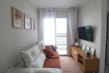 Sala de apartamento para alugar com 2 quartos, 40m² em Usina Piratininga, São Paulo
