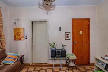 Sala de apartamento para alugar com 1 quarto, 45m² em São João, Porto Alegre