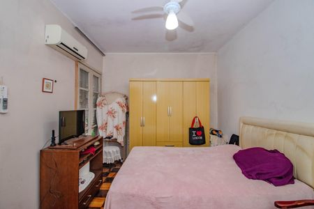 Quarto de apartamento para alugar com 1 quarto, 45m² em São João, Porto Alegre