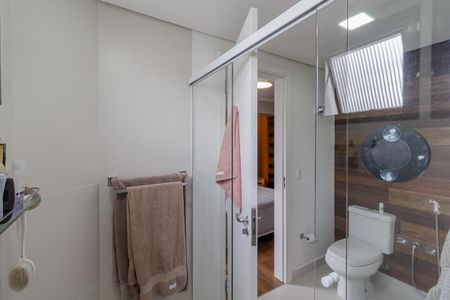 Apartamento à venda com 152m², 3 quartos e 3 vagasBanheiro da Suíte 3