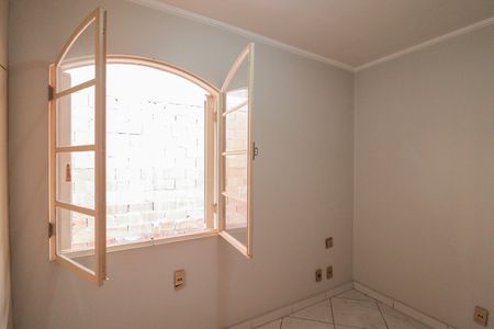 quarto 2 de casa à venda com 4 quartos, 280m² em Vila Ester (zona Norte), São Paulo