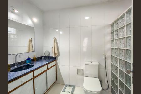 Apartamento à venda com 150m², 3 quartos e 2 vagasBanheiro da Suíte
