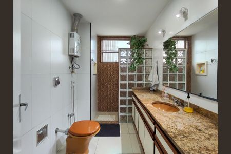 Apartamento à venda com 150m², 3 quartos e 2 vagasBanheiro Corredor