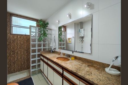 Apartamento à venda com 150m², 3 quartos e 2 vagasBanheiro Corredor