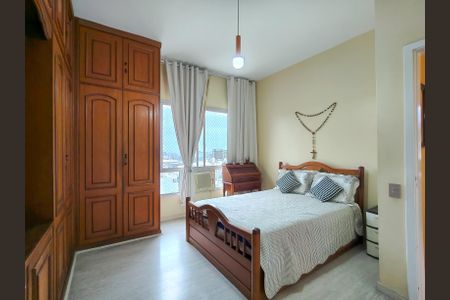 Apartamento à venda com 150m², 3 quartos e 2 vagasSuíte