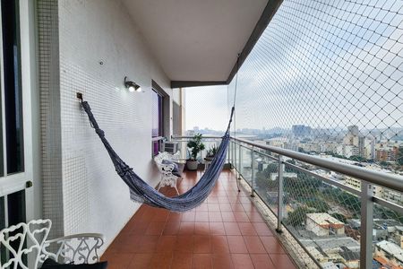 Varanda  de apartamento à venda com 3 quartos, 150m² em Maracanã, Rio de Janeiro