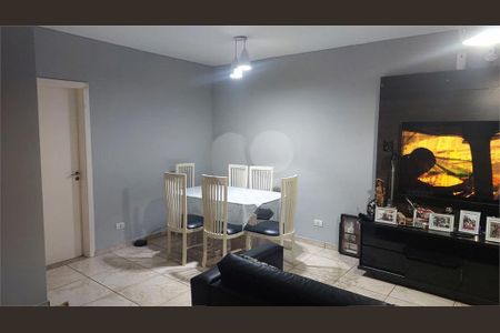 Casa à venda com 3 quartos, 125m² em Vila Santo Estefano, São Paulo