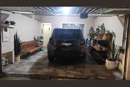 Casa à venda com 3 quartos, 125m² em Vila Santo Estefano, São Paulo