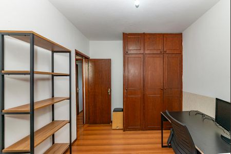Apartamento à venda com 68m², 2 quartos e 1 vagaQuarto 3