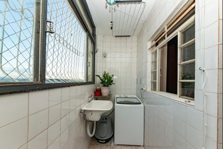 Apartamento à venda com 68m², 2 quartos e 1 vagaÁrea de Serviço