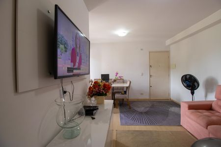 Apartamento para alugar com 57m², 2 quartos e 1 vagaSala