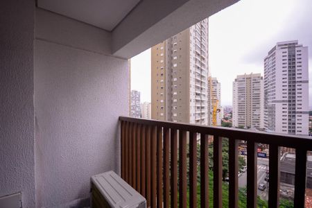 Varanda  de apartamento para alugar com 1 quarto, 32m² em Vila Gumercindo, São Paulo