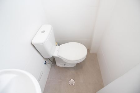 Apartamento à venda com 95m², 2 quartos e sem vagaBanheiro de serviço