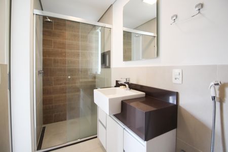 Apartamento à venda com 95m², 2 quartos e sem vagaBanheiro da Suíte