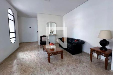 Apartamento à venda com 95m², 2 quartos e sem vagaHall