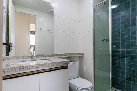 Apartamento para alugar com 47m², 2 quartos e 1 vaga Apartamento para alugar com 47m², 2 quartos e 1 vagaBanheiro