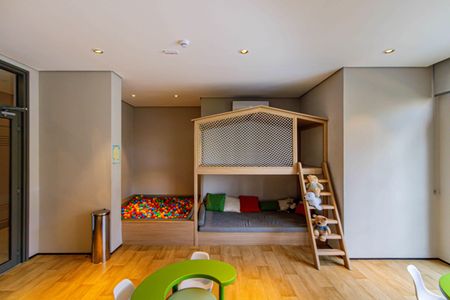 Apartamento para alugar com 47m², 2 quartos e 1 vaga Apartamento para alugar com 47m², 2 quartos e 1 vagaÁrea comum - Brinquedoteca