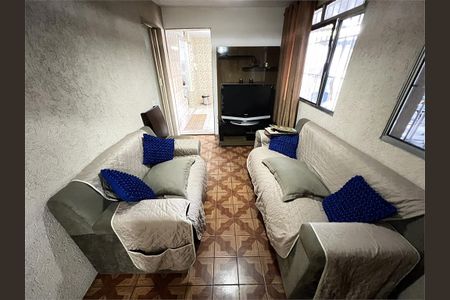 Casa à venda com 3 quartos, 180m² em Vila Dionisia, São Paulo