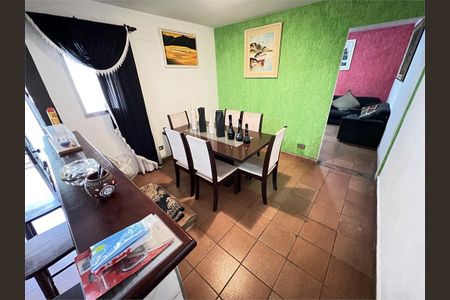 Casa à venda com 3 quartos, 180m² em Vila Dionisia, São Paulo