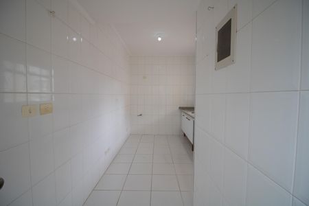 Casa de condomínio à venda com 100m², 2 quartos e 1 vagaCOZINHA E ÁREA DE SERVIÇO