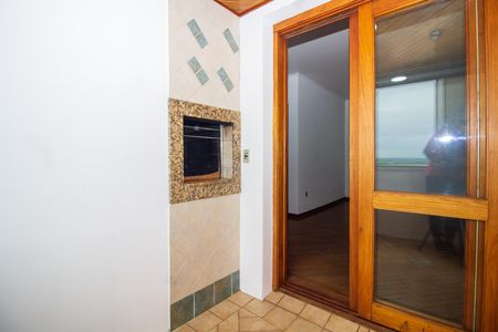 Varanda  de apartamento para alugar com 2 quartos, 60m² em São Sebastião, Porto Alegre