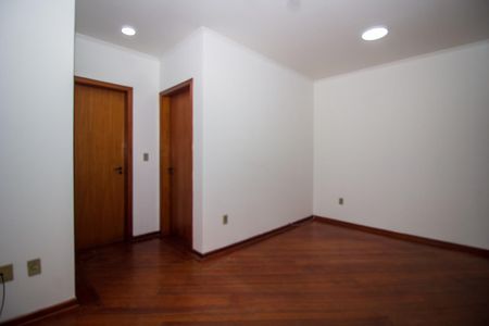Sala de apartamento para alugar com 2 quartos, 60m² em São Sebastião, Porto Alegre